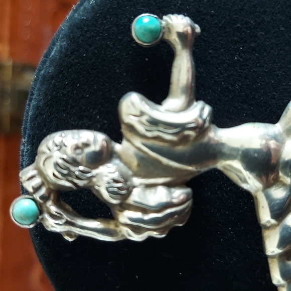 Sterling Silver Spanish Flamingo Dancer Pin - Picture 2 of 5